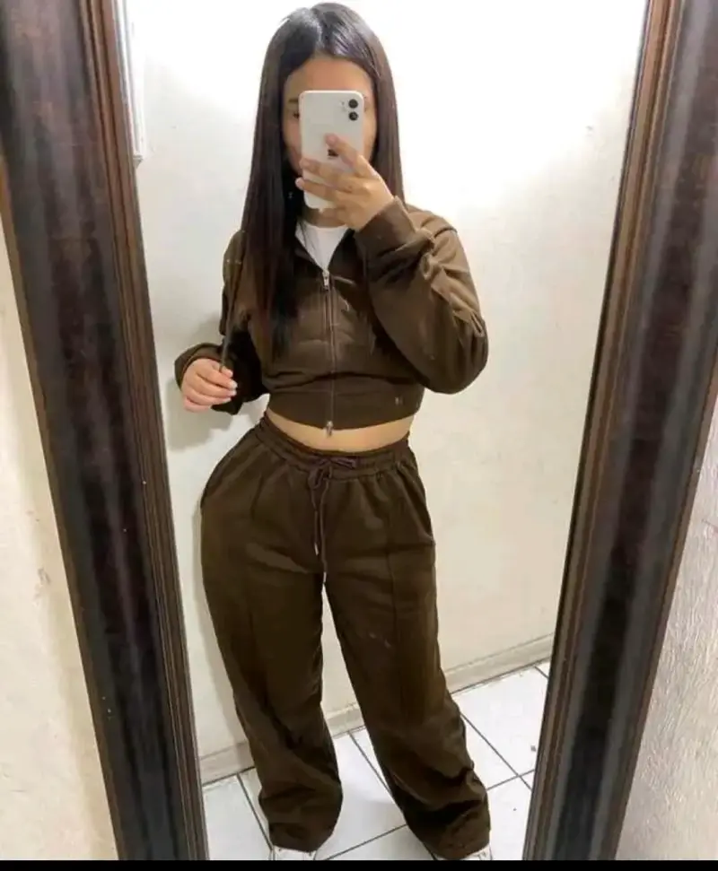 Conjunto deportivo blanco para mujer - 2