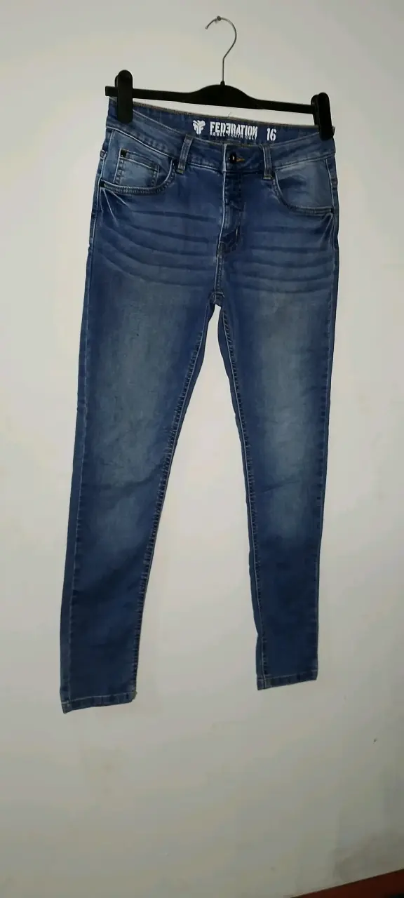Jeans negros desgastados - 4