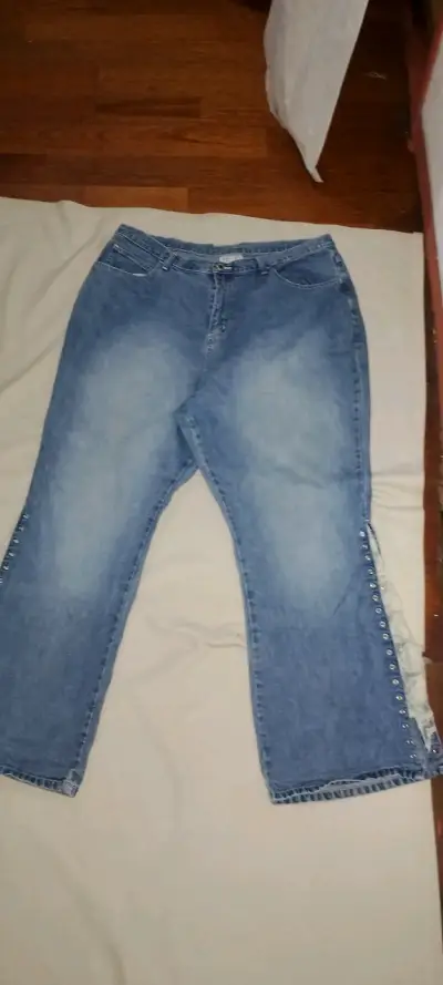 Jeans negros desgastados - miniatura 6