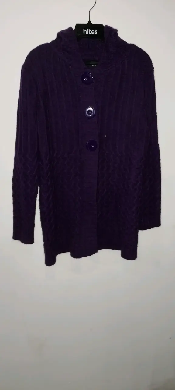 Chaqueta tejida morada - 1