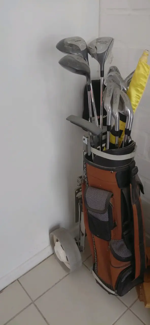 Set de palos de golf usados