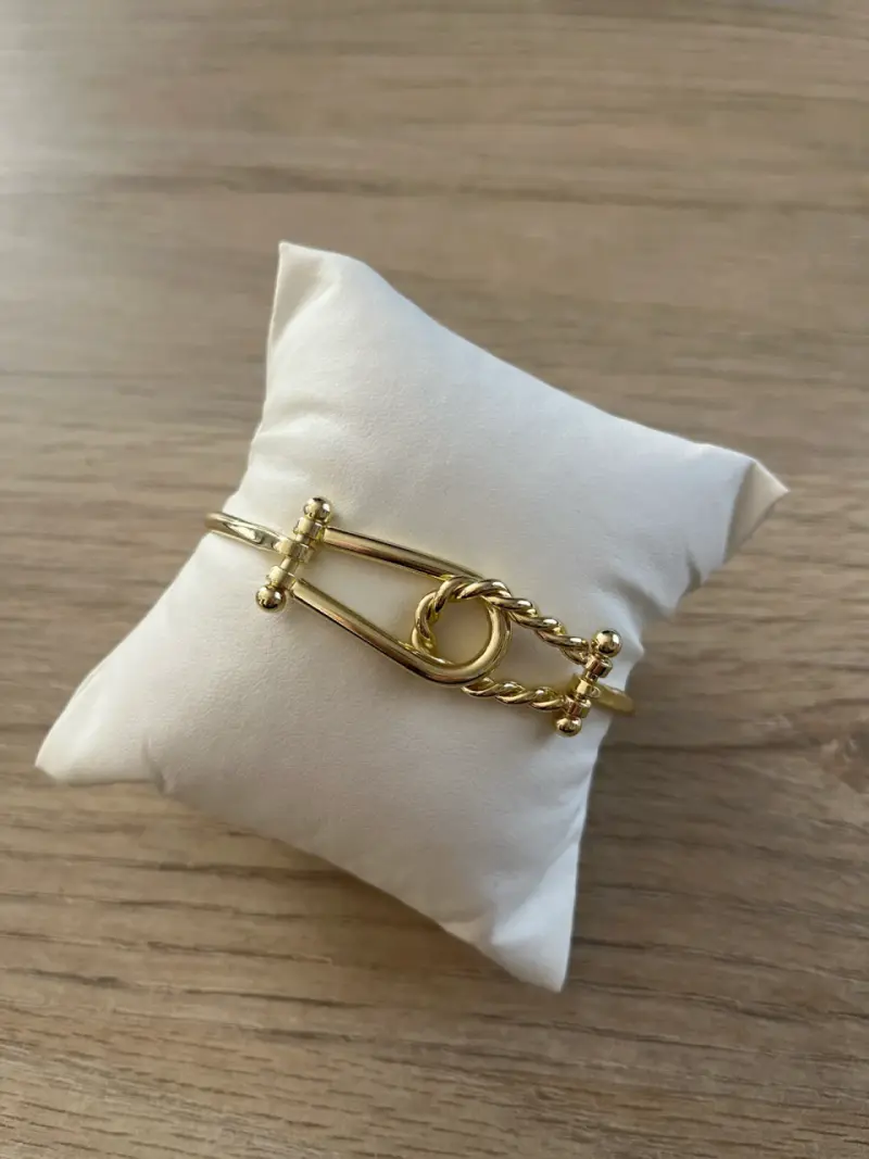 Pulsera dorada elegante - 1