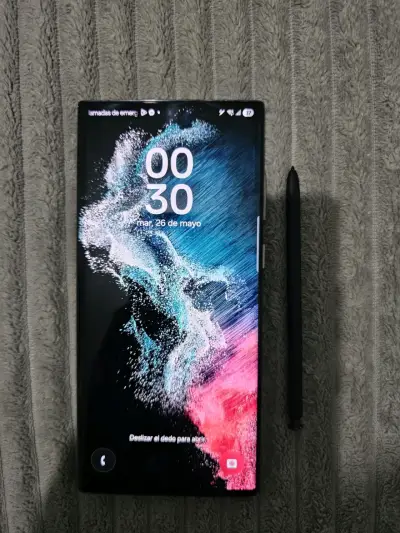 SAMSUNG S22 ULTRA 256 GB 12 RAM LEVE DETALLE - miniatura 1
