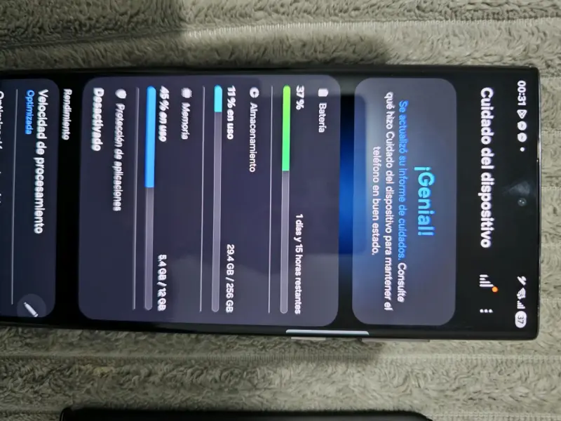 SAMSUNG S22 ULTRA 256 GB 12 RAM LEVE DETALLE - 3