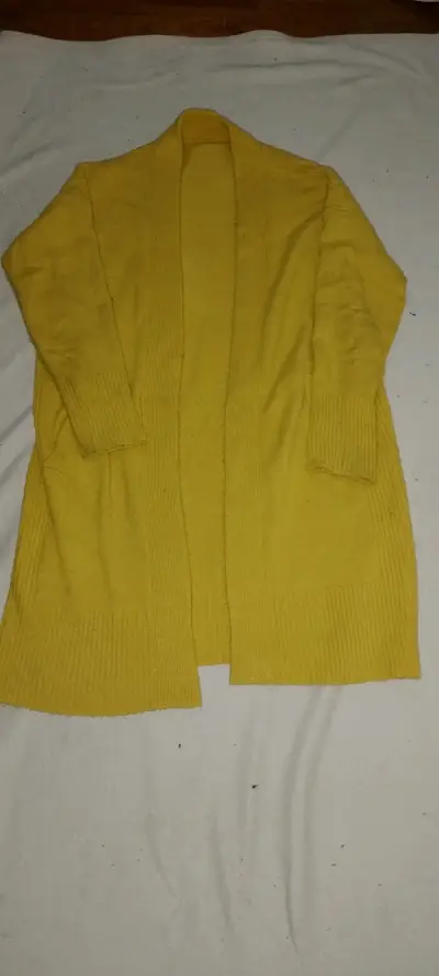 Chaqueta de mezclilla con parches - miniatura 2