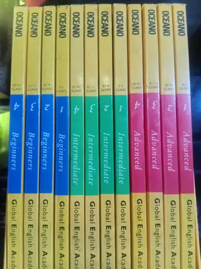 Set de libros Global English Academy - miniatura 1