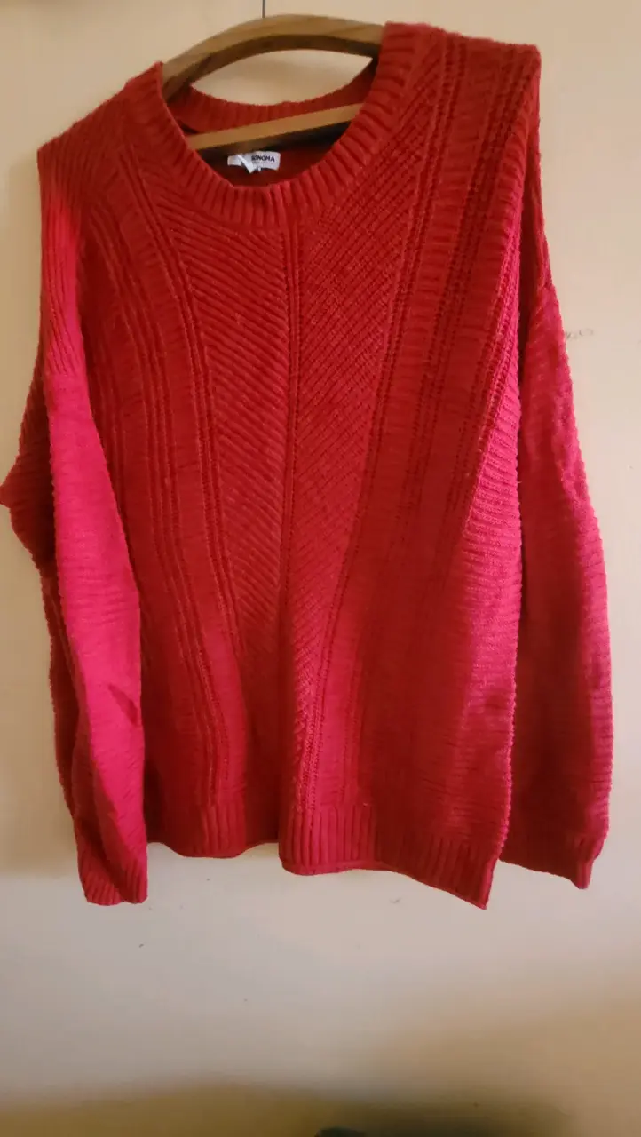 Suéter rojo de lana