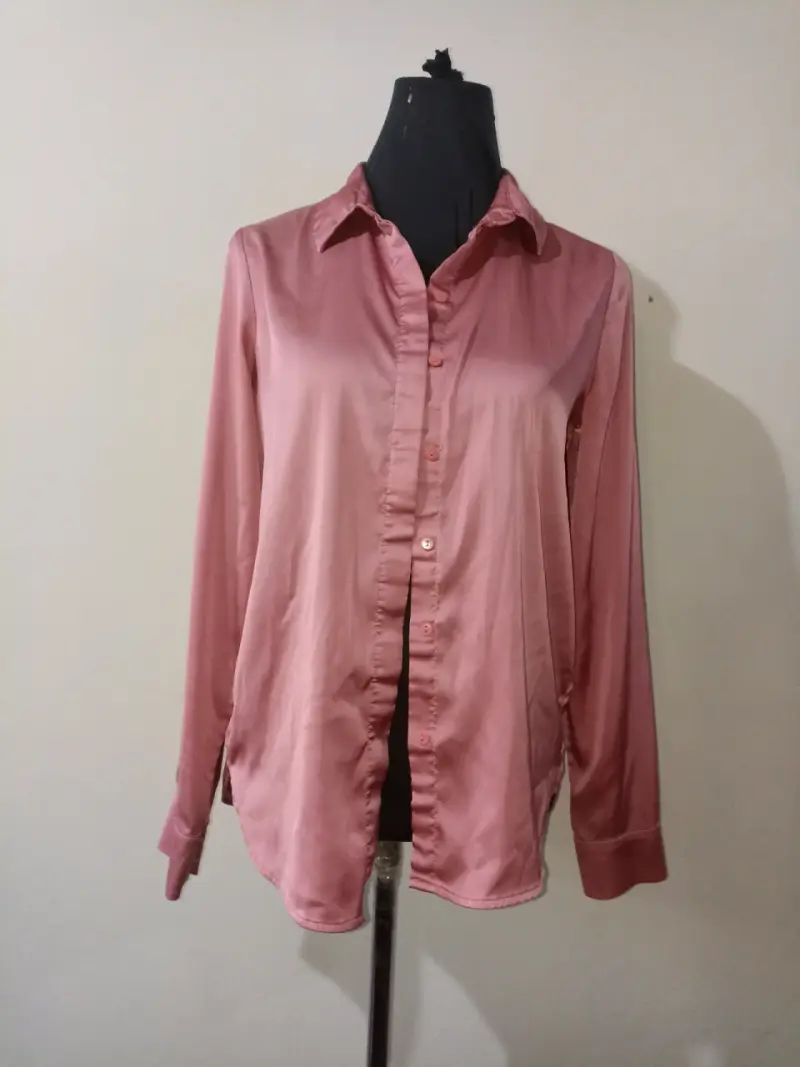 Camisa de mujer color rosa