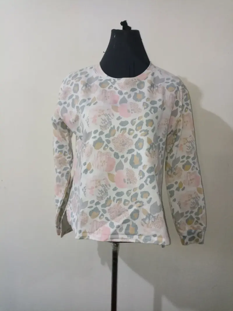 Polerón estampado multicolor