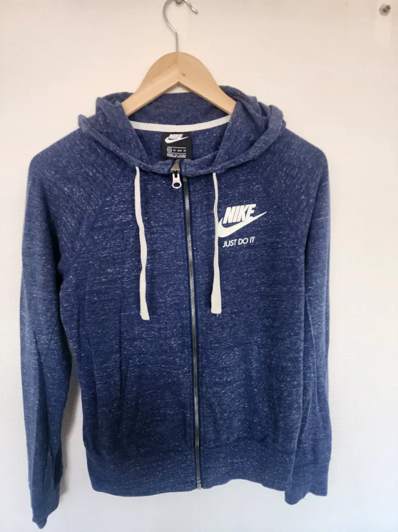 Polerón Nike azul con capucha - 2
