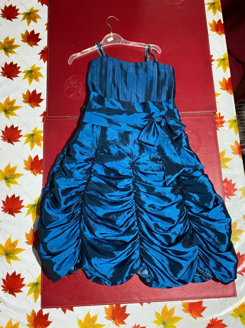 Vestido azul elegante - 1
