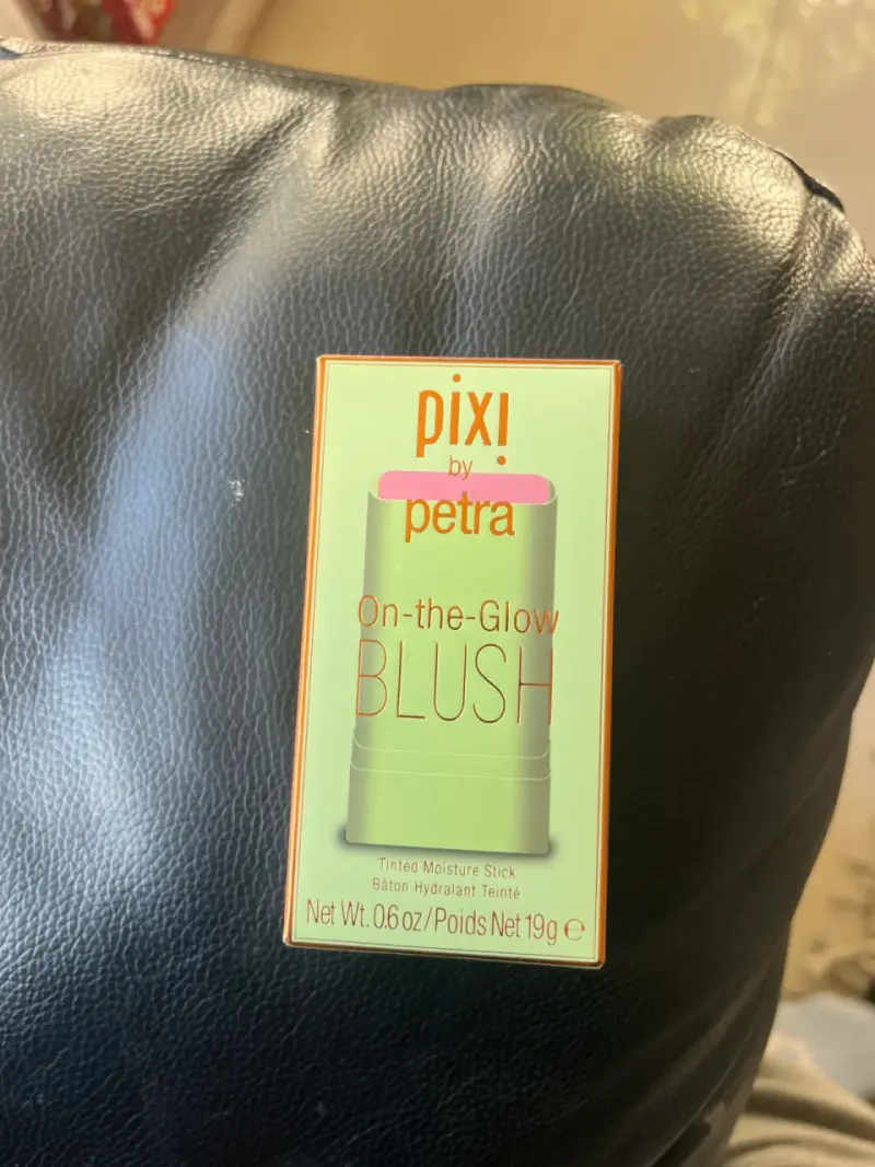 Blush en barra Pixi by Petra - 1