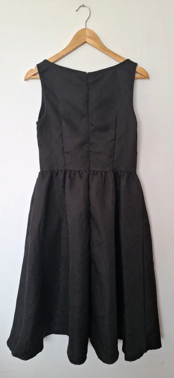Vestido negro elegante - 2