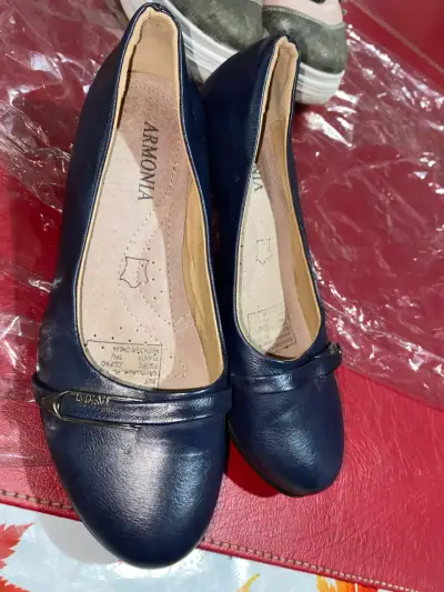 Zapatos planos azul oscuro - miniatura 2