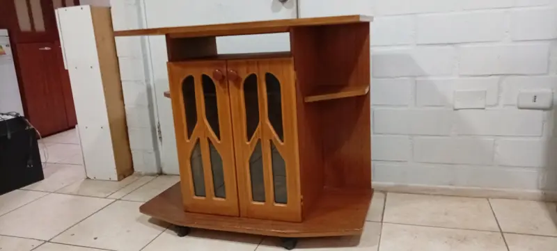 Mueble de madera para TV - 3