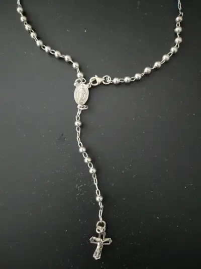 Collar de rosario plateado - miniatura 3