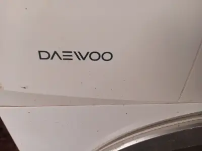 Secadora blanca Daewoo - miniatura 5