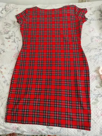 Vestido escocés rojo - miniatura 2