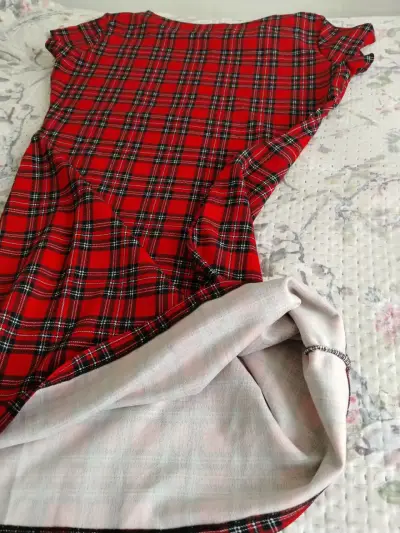 Vestido escocés rojo - miniatura 3