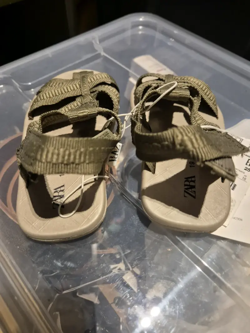 Sandalias verdes para bebé talla 19 - 2