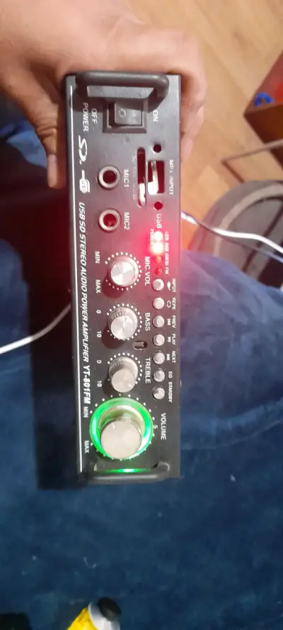 Amplificador de audio USB SD - miniatura 1