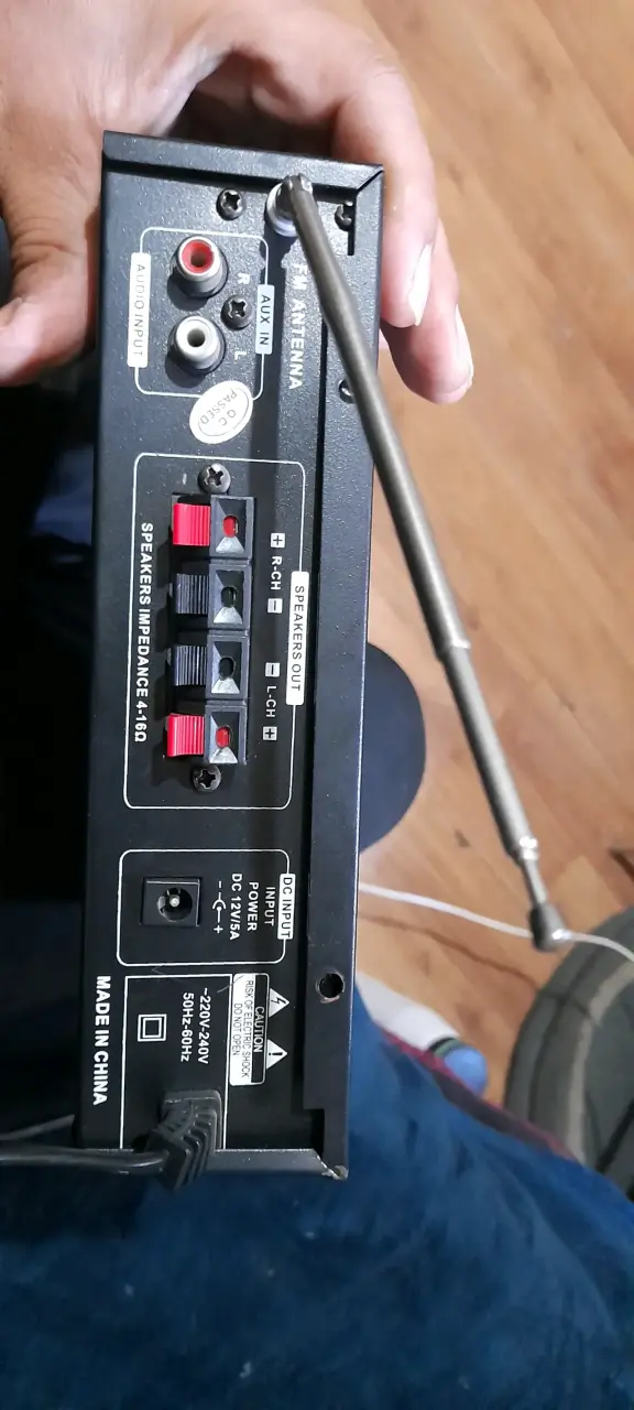 Amplificador de audio USB SD - 4