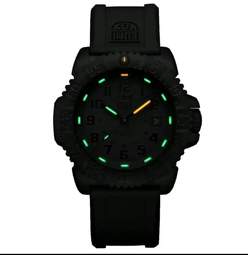 Reloj análogo para uso militar marca LUMINOX - 7