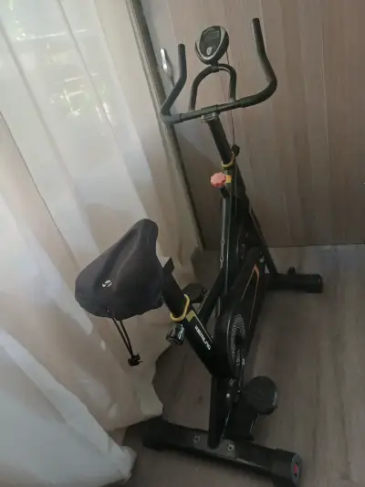 Bicicleta estática Kemilng - miniatura 1