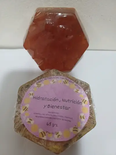 Jabón artesanal hidratante 65g - miniatura 2