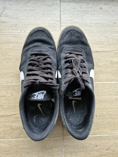 Zapatillas negras Nike usadas talla 8.5 - miniatura 4