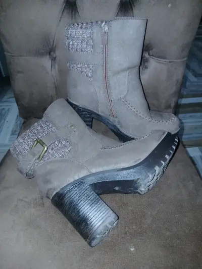 Botines de tacón marrones - miniatura 1