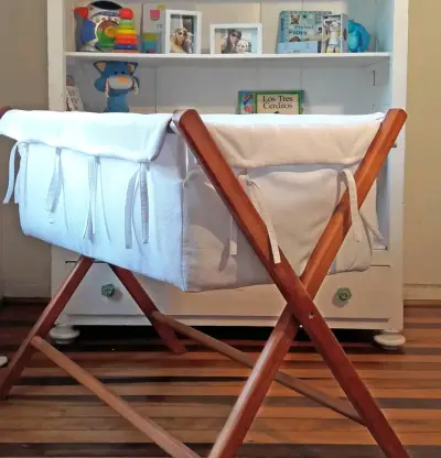 Cuna de bebé de madera moisés - miniatura 5