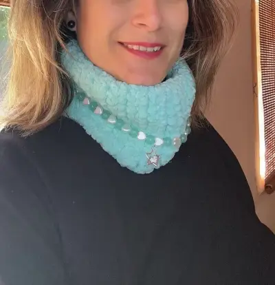 Cuello térmico con perlas - miniatura 2