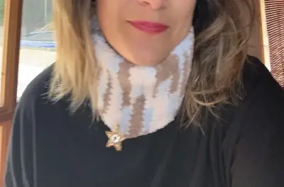 Cuello térmico con perlas - miniatura 3