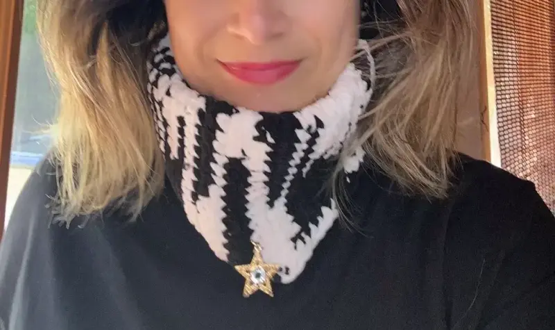 Cuello térmico con perlas - 4