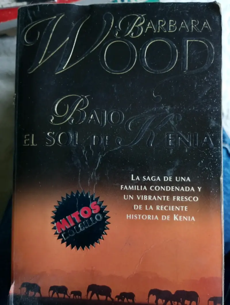 Libro 'Bajo el Sol de Kenia' - 1