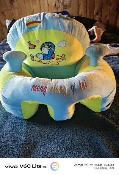 Sillón para sentar a tu bebé - miniatura 2