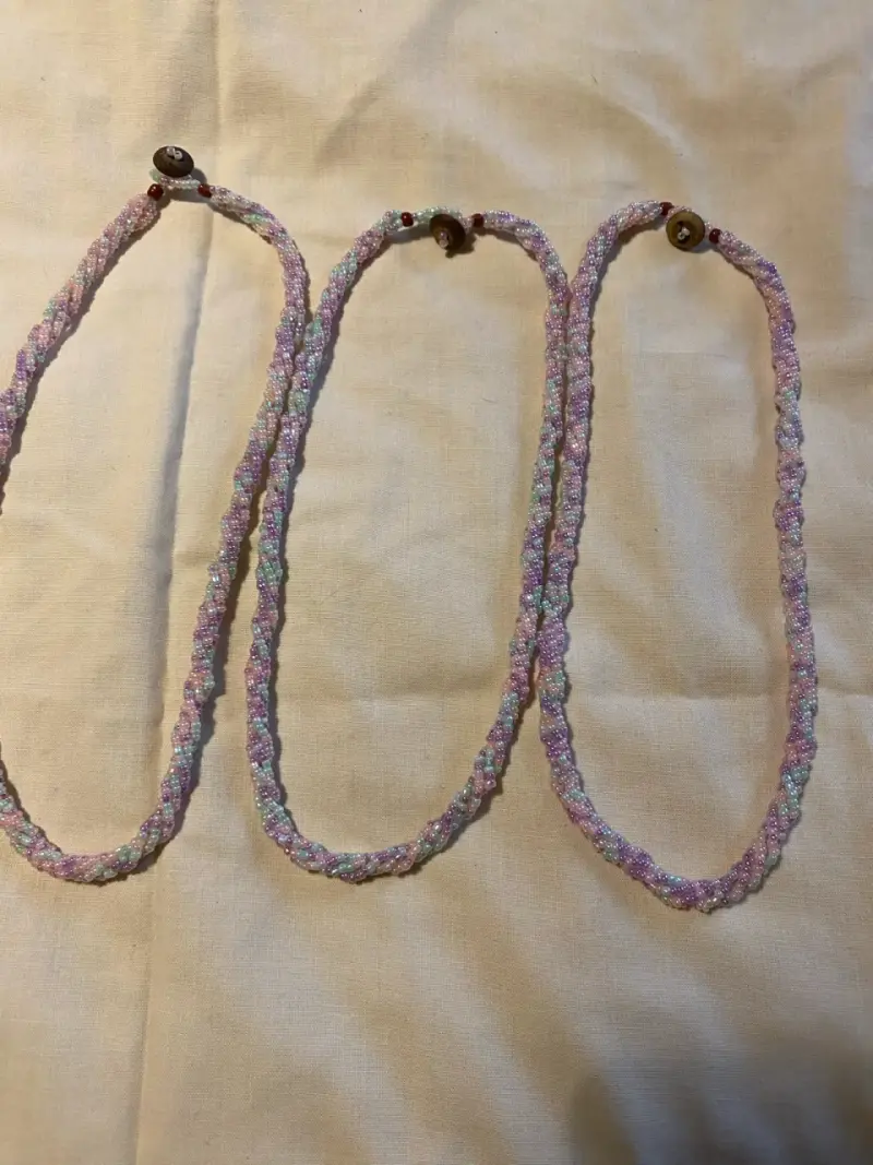 Collar de abalorios trenzados - 2