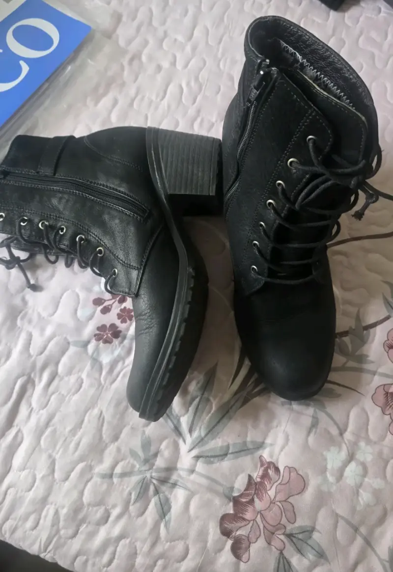 Botines negras con cordones talla 38 - 3