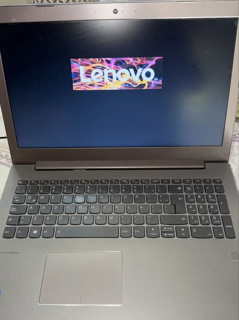 Laptop Lenovo gris 2TB - 1