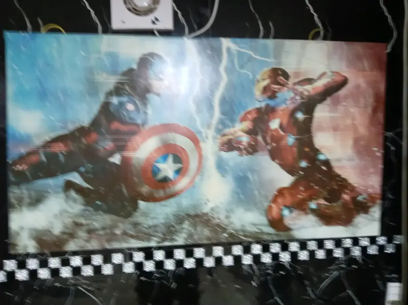 Póster de superhéroes en combate