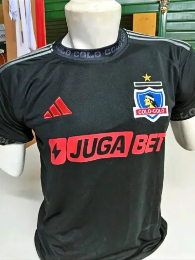 Camiseta negra Colo-Colo 2026 - miniatura 5