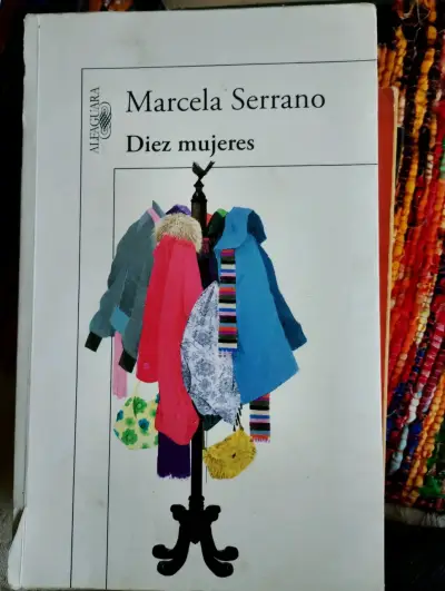Libro Diez Mujeres Marcela Serrano - miniatura 1