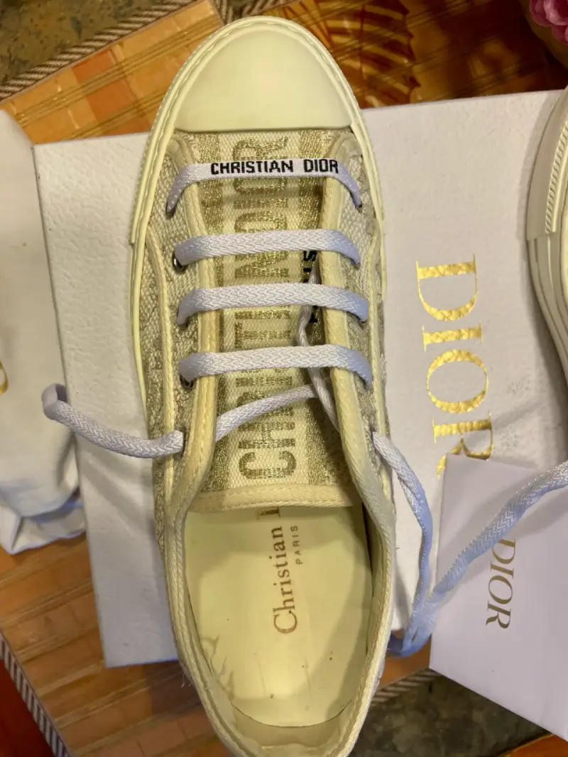 Zapatillas Christian Dior doradas - 4