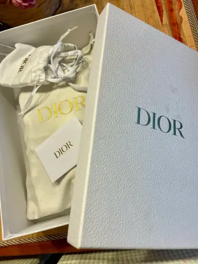 Zapatillas Christian Dior doradas - miniatura 5