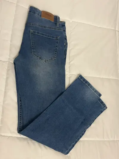 Jeans azul desgastado - miniatura 1