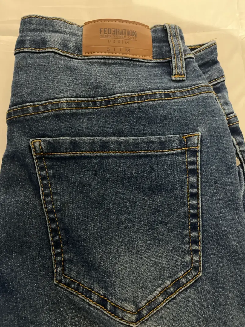 Jeans azul desgastado - 2