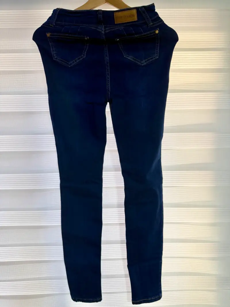 Jeans azul oscuro talla 38 - 2
