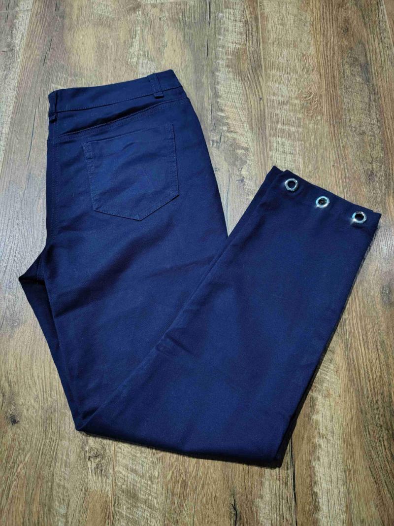 Pantalones azul marino con ojales - 1