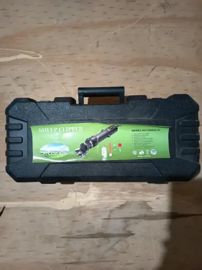 Máquina esquiladora para ovejas - miniatura 1